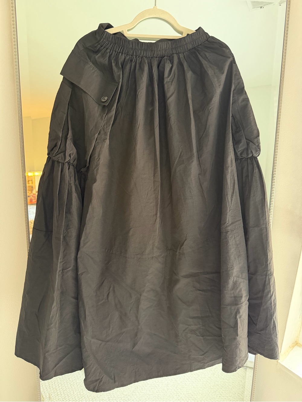 Gracia Black Full A-Line Midi Skirt - Picture 4 of 6